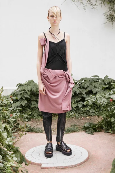 Look 8